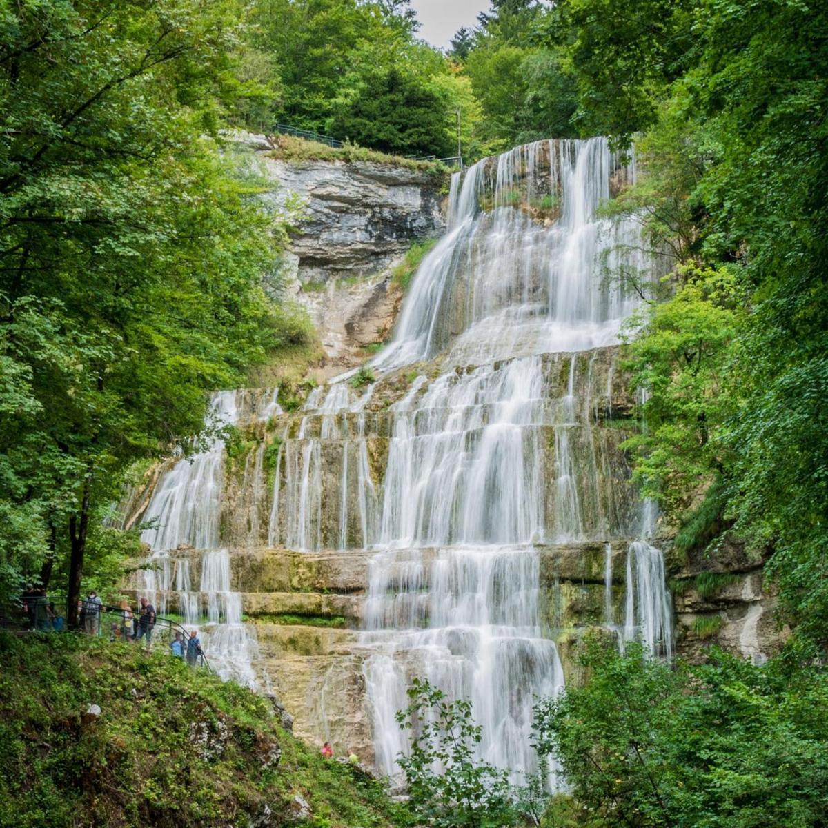 Maison Entre Lacs Et Forets Montréal La Cluse Εξωτερικό φωτογραφία